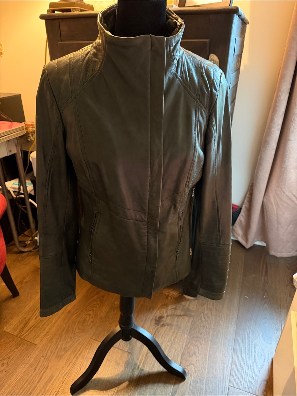 Danier Hunter Green Leather Jacket with High Collar